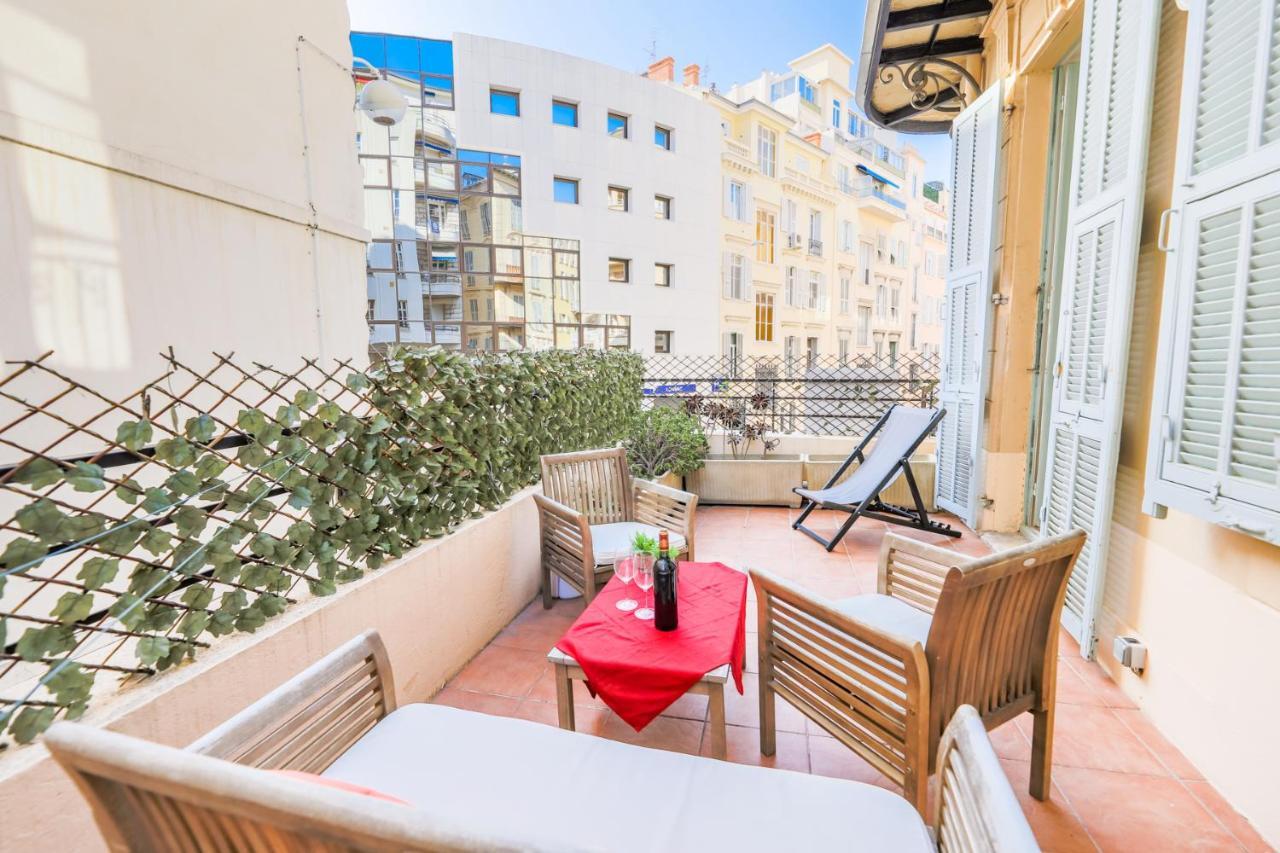 Carre D'Or Terrace Ap4015 Nice By Riviera Holiday Homes ภายนอก รูปภาพ
